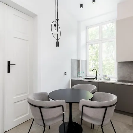 Old Town With Mezzanine By Bookinghost Apartamento Cracovia