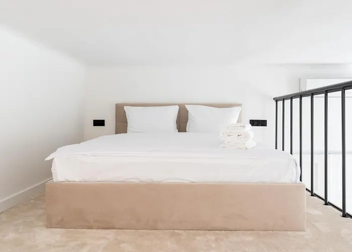 Apartment Old Town With Mezzanine By Bookinghost *