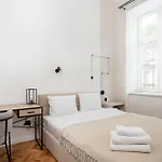 Old Town With Mezzanine By Bookinghost Apartman Krakkó